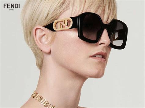 lunette de soleil fendi 2022|Women's Designer Sunglasses .